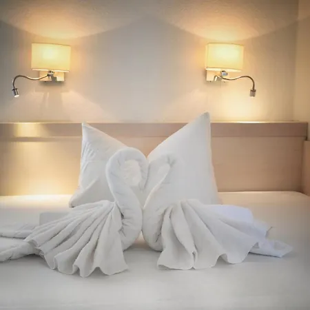 Hotel Scirocco Baunatal Zewnętrze zdjęcie